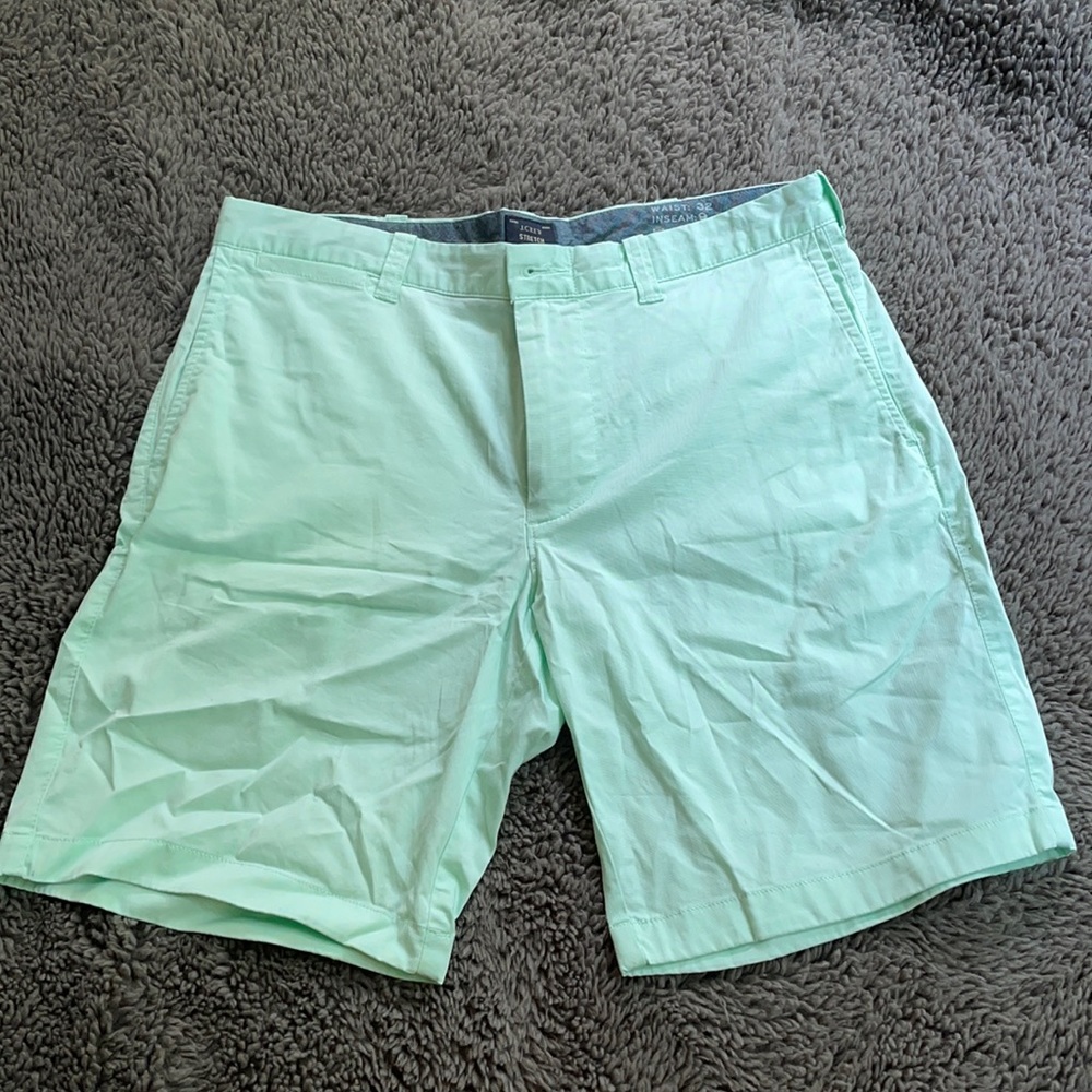 J.Crew men’s mint shorts